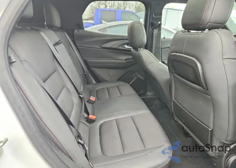 2021 Chevrolet Trailblazer Rs z USA, uszkodzony, nr VIN KL79MTSL5MB161049